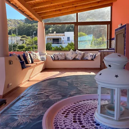 Casa Con Ampia Terrazza Vista Mare Fronte Appartamento *