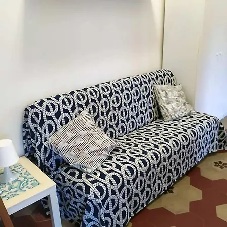 Apartment Casa Con Ampia Terrazza Vista Mare Fronte Canneto (Lipari)